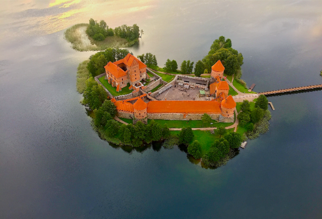 VIP skrydžiai grupėms nuo 950 eurų